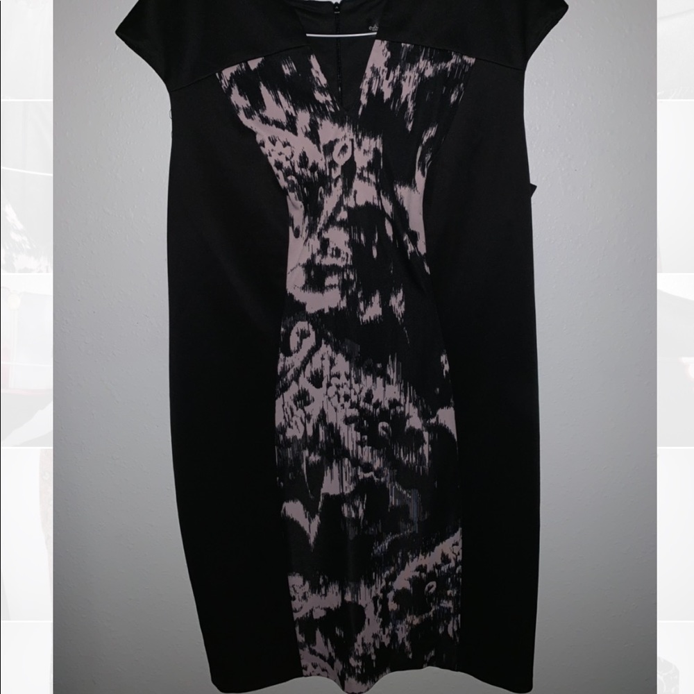 Women’s dress